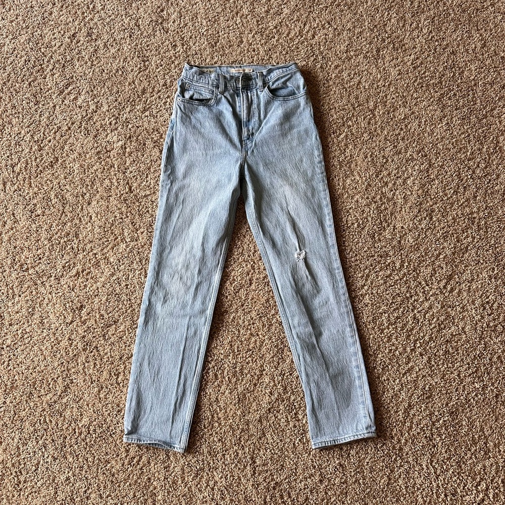 Levi's Women's Straight Leg Jeans in Light Blue